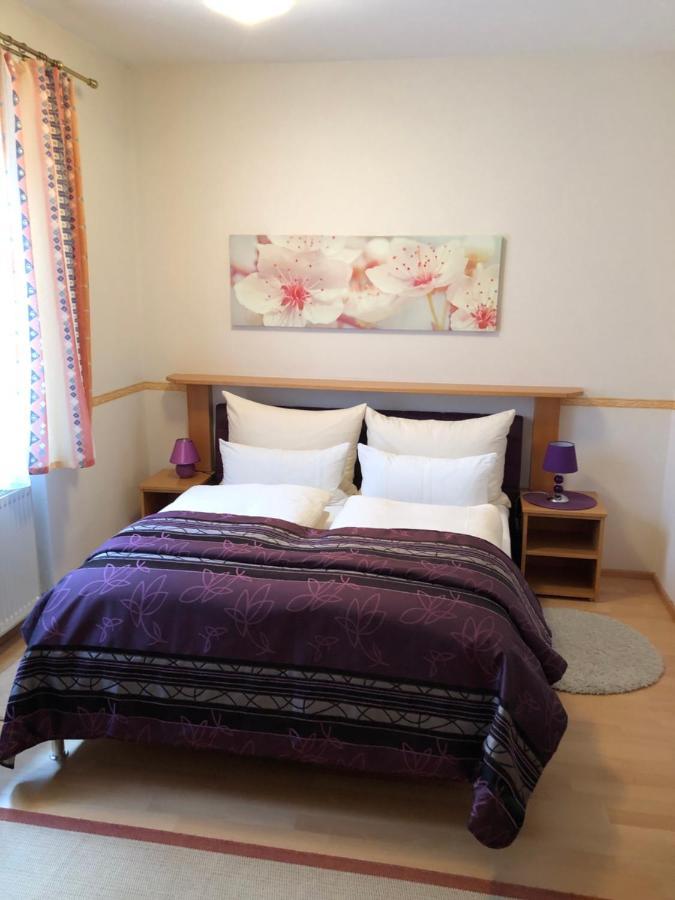 Bed and Breakfast Haus Camelia Bad Tatzmannsdorf Esterno foto